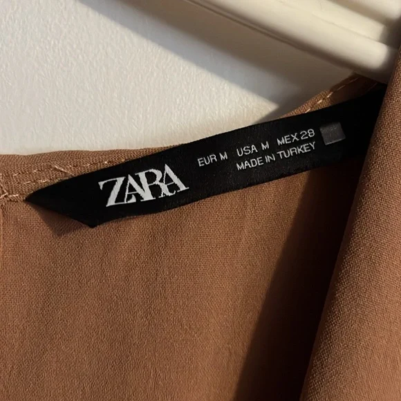 Zara brown jumpsuit - Picture 2 of 3